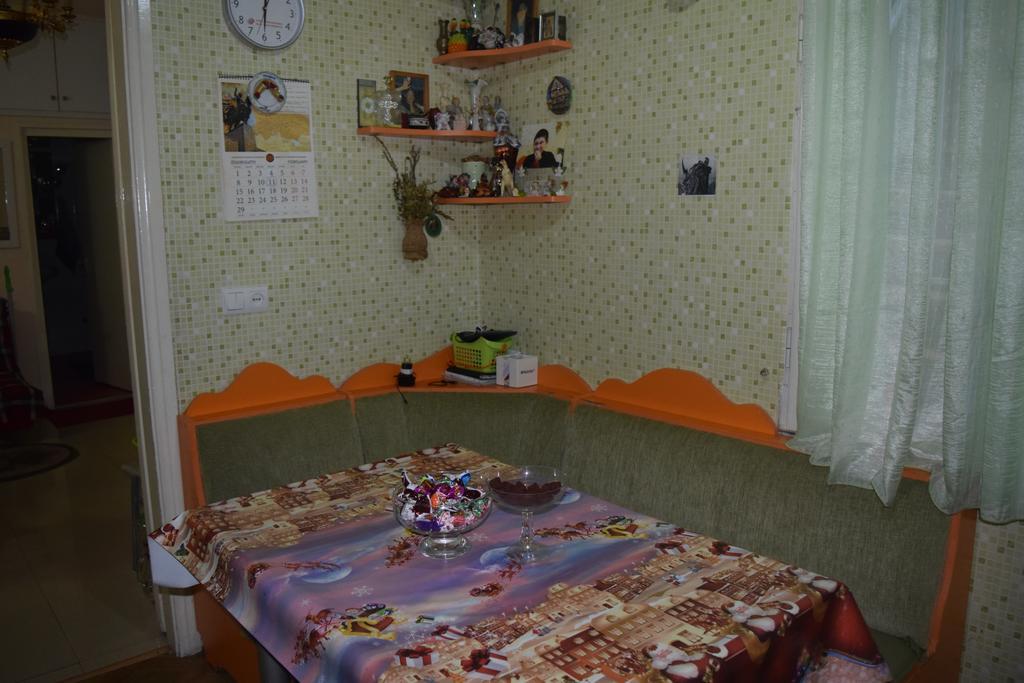 Tbilisi Guest House ภายนอก รูปภาพ